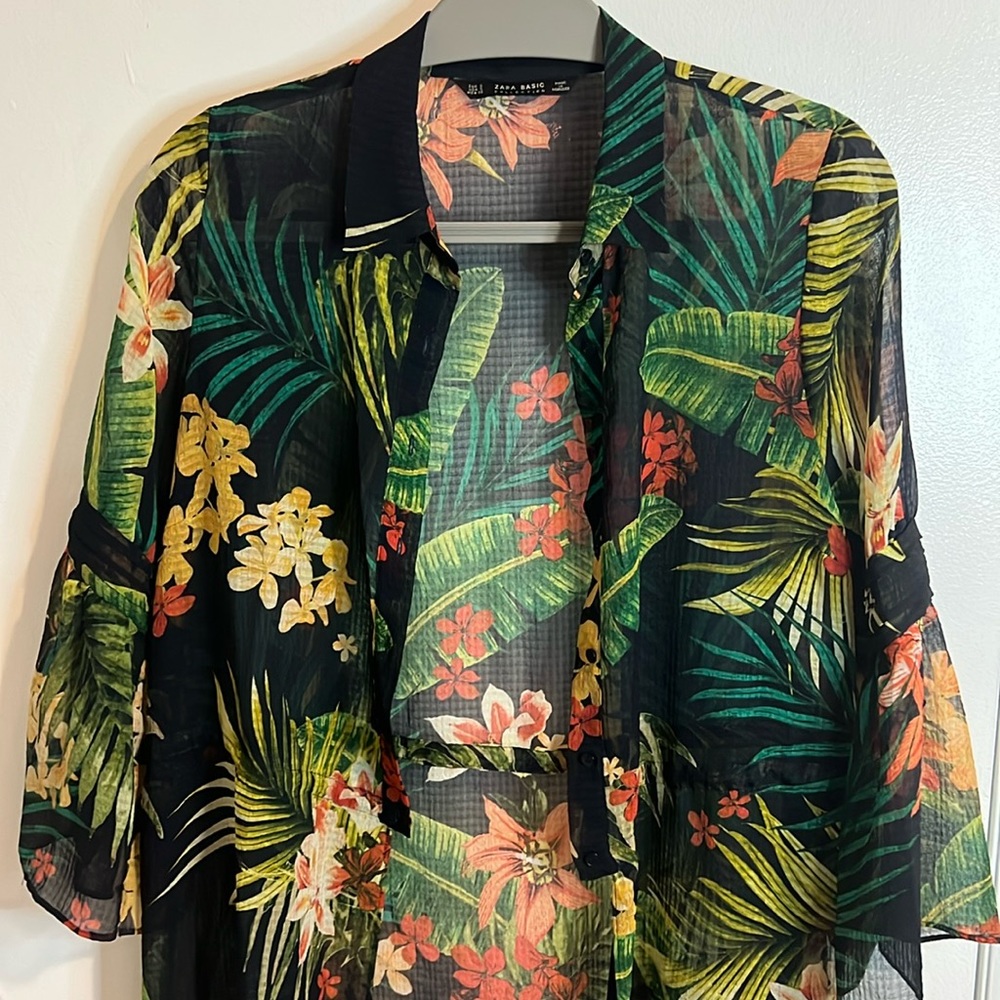Zara Multicolored Floral/Jungle Print Summer Duster, Size S